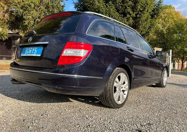 Mercedes-Benz Klasa C cena 28900 przebieg: 242000, rok produkcji 2008 z Miechów małe 742